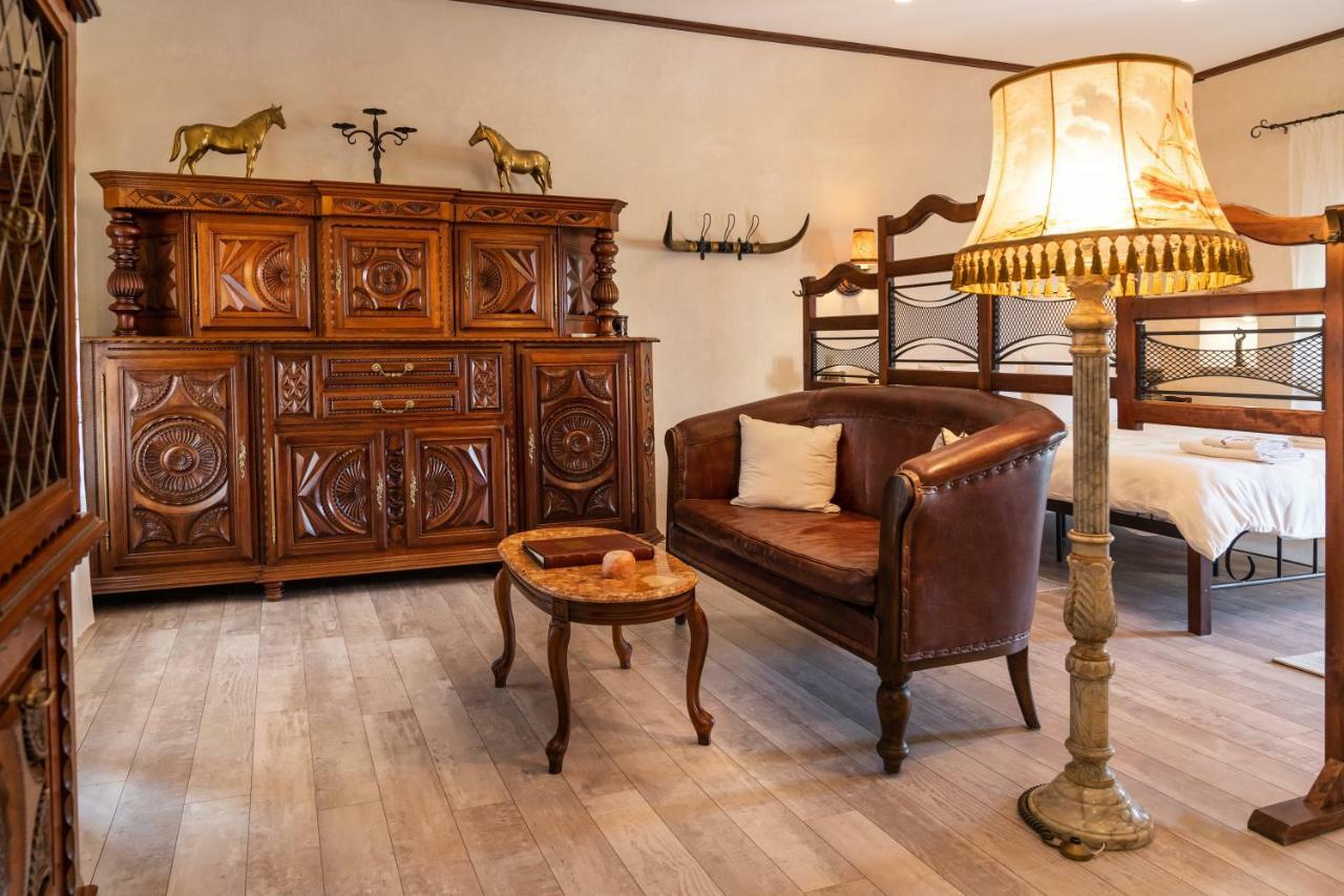 Historic Apartment In The Heart Of The City Weliko Tarnowo Exterior foto